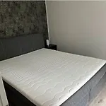 Ferien-monteurwohnung In Idylischer Lage Apartment