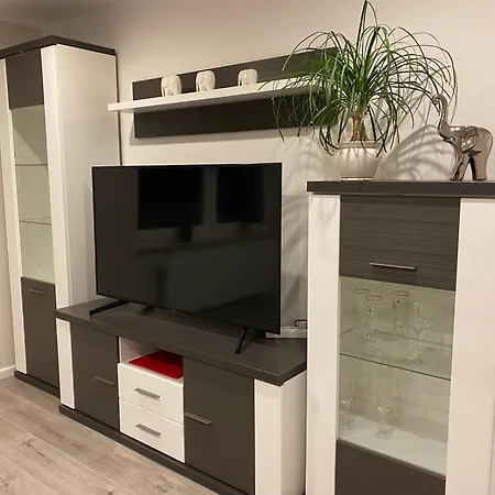 Apartment Ferien-monteurwohnung In Idylischer Lage Dummerstorf
