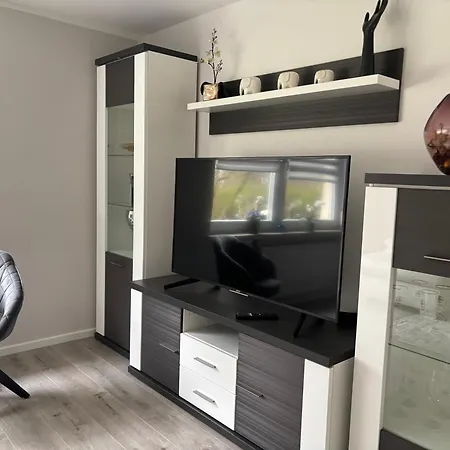 Apartment Ferien-monteurwohnung In Idylischer Lage Dummerstorf